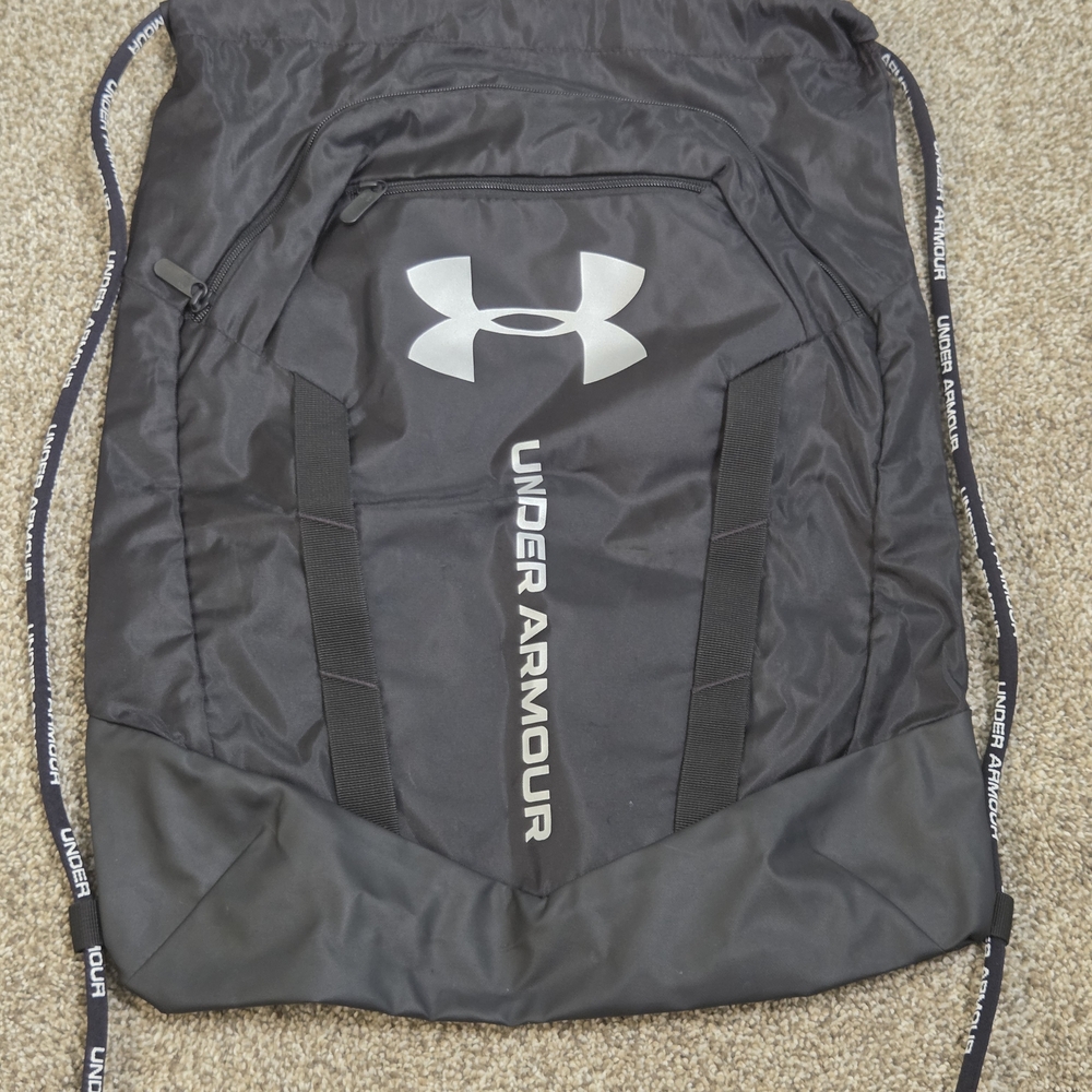Under Armour Black Backpack Sleek Durable Design